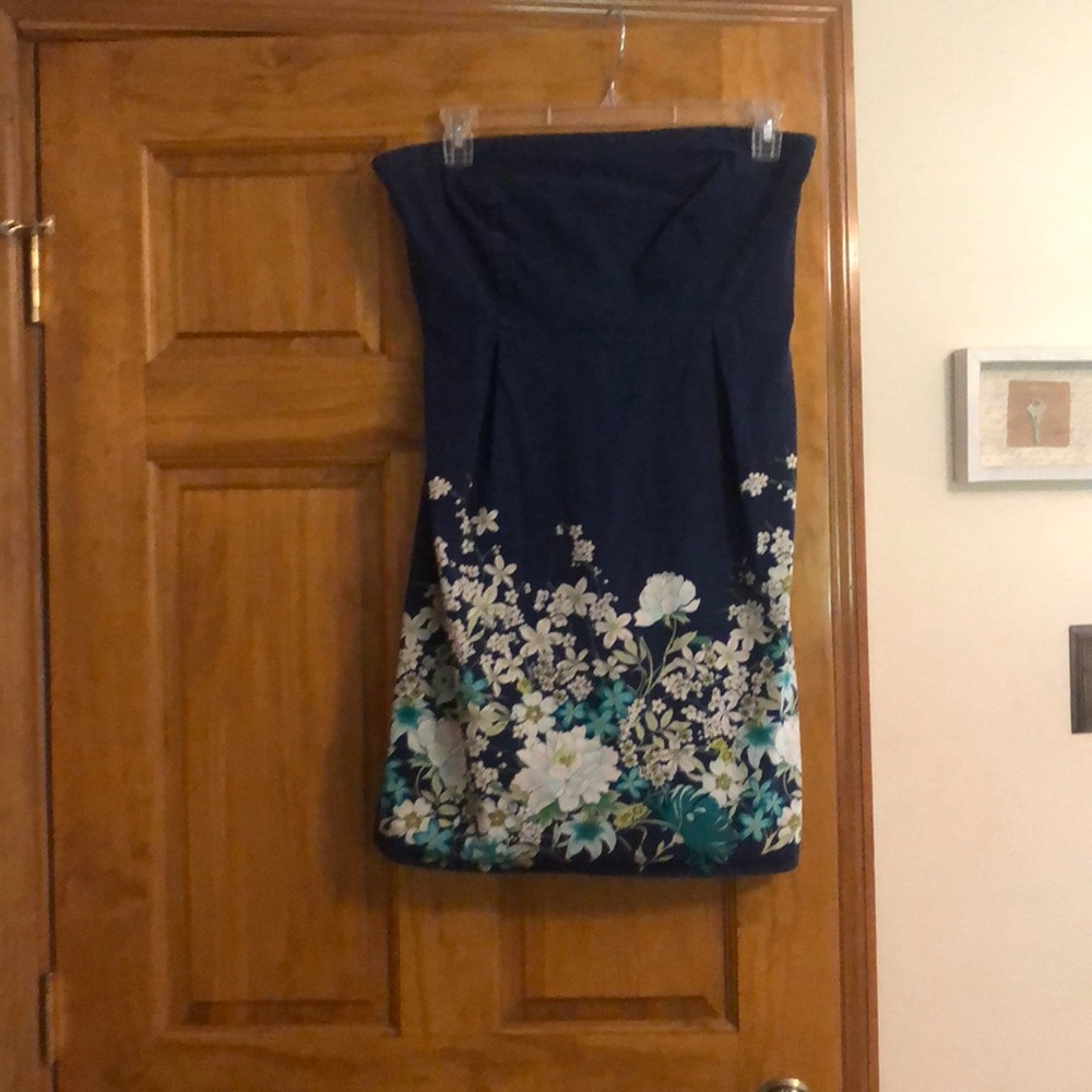 Strapless short dress